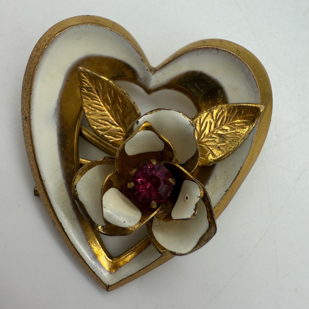 Vintage Signed Coro Gold Tone Heart Enamel Flower Rhinestone Pin Brooch Retro - Picture 7 of 10